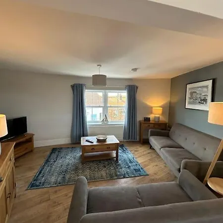 Apartment Church Walk View